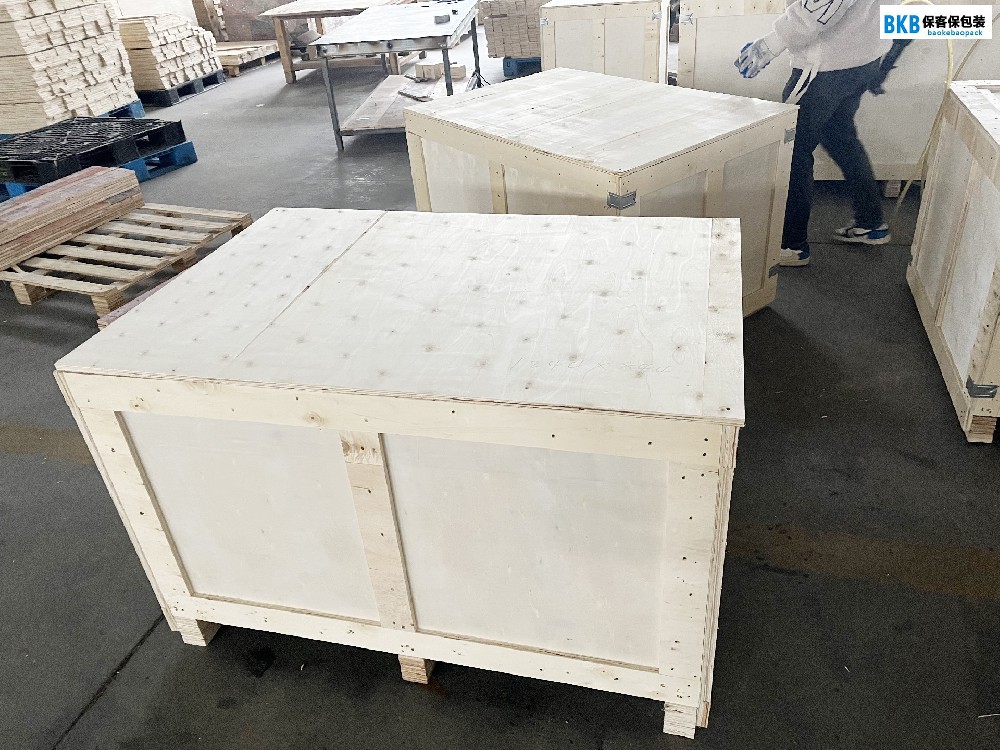 免熏蒸包裝木箱的優(yōu)勢以及它的適用領域有哪些？